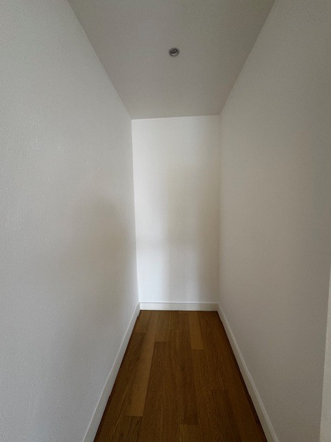 34 de 49