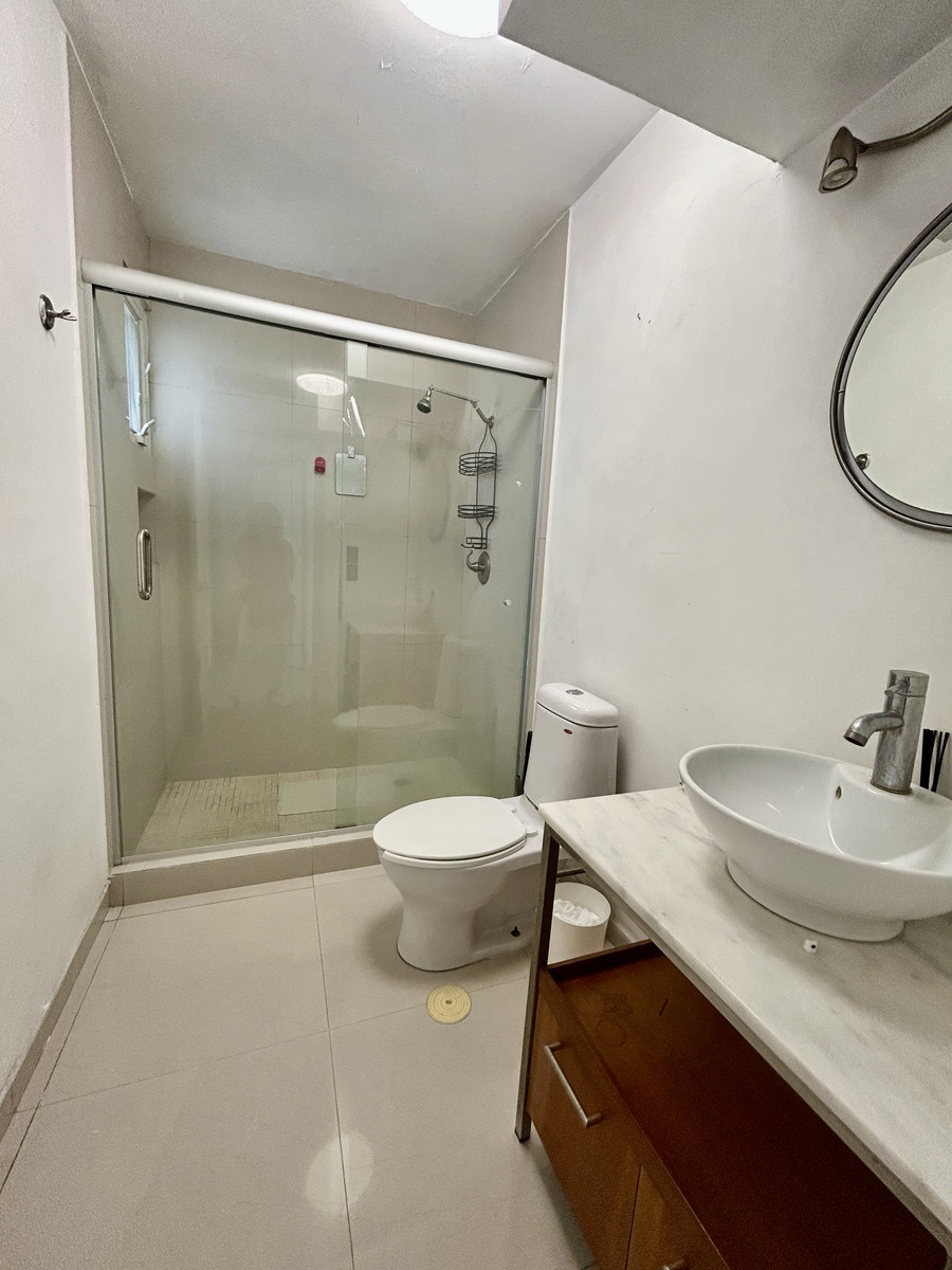 10 de 11: BAÑO PRINCIPAL