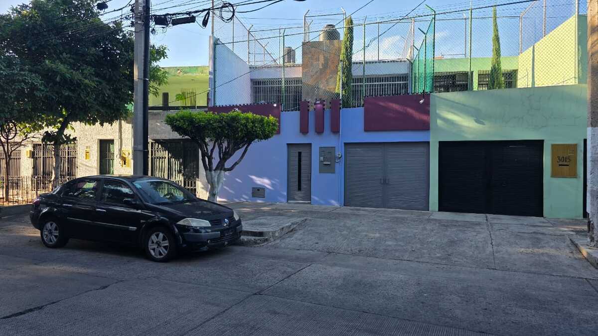 3 de 42