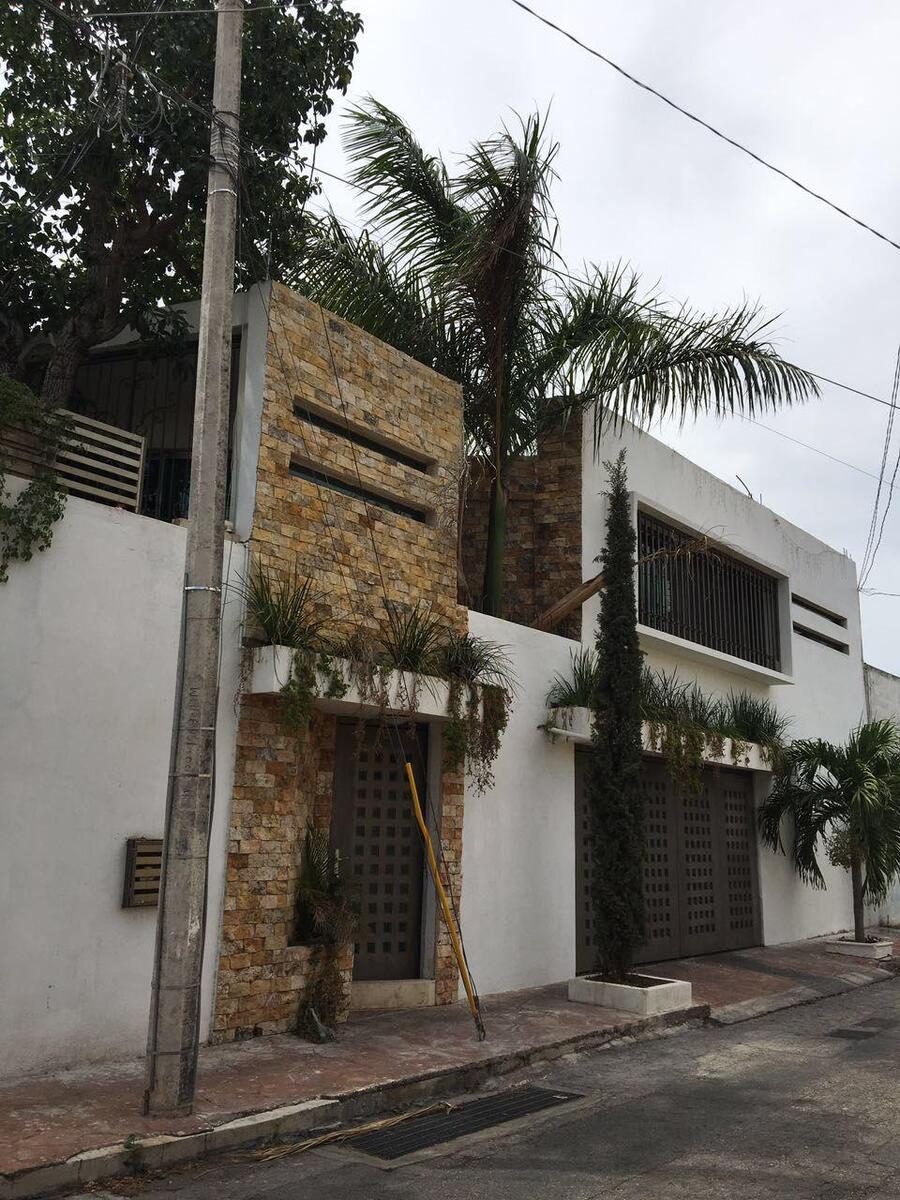 3 de 8