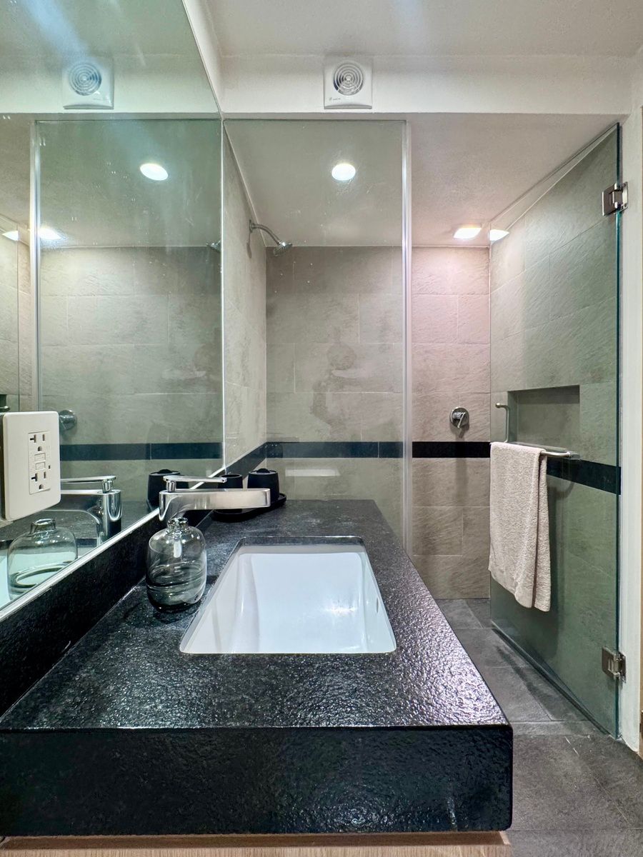 17 de 33: Baño rec ppal