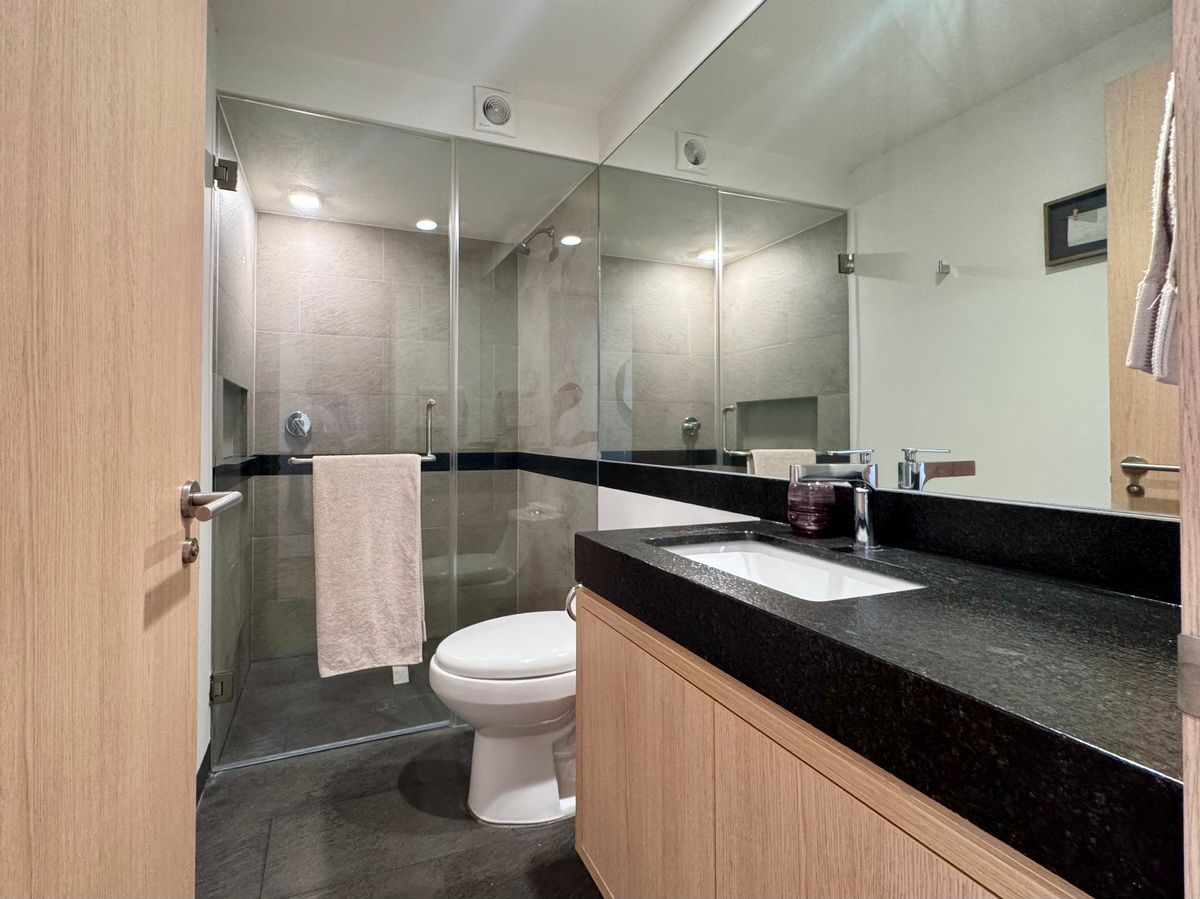 9 de 33: Baño común