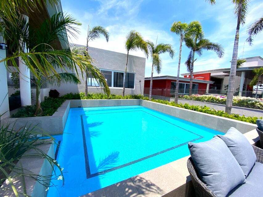3 de 18