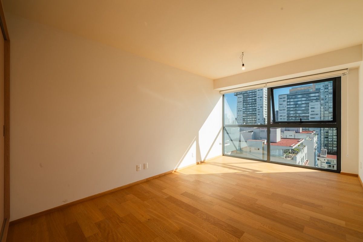 18 de 21: Recámara secundaria