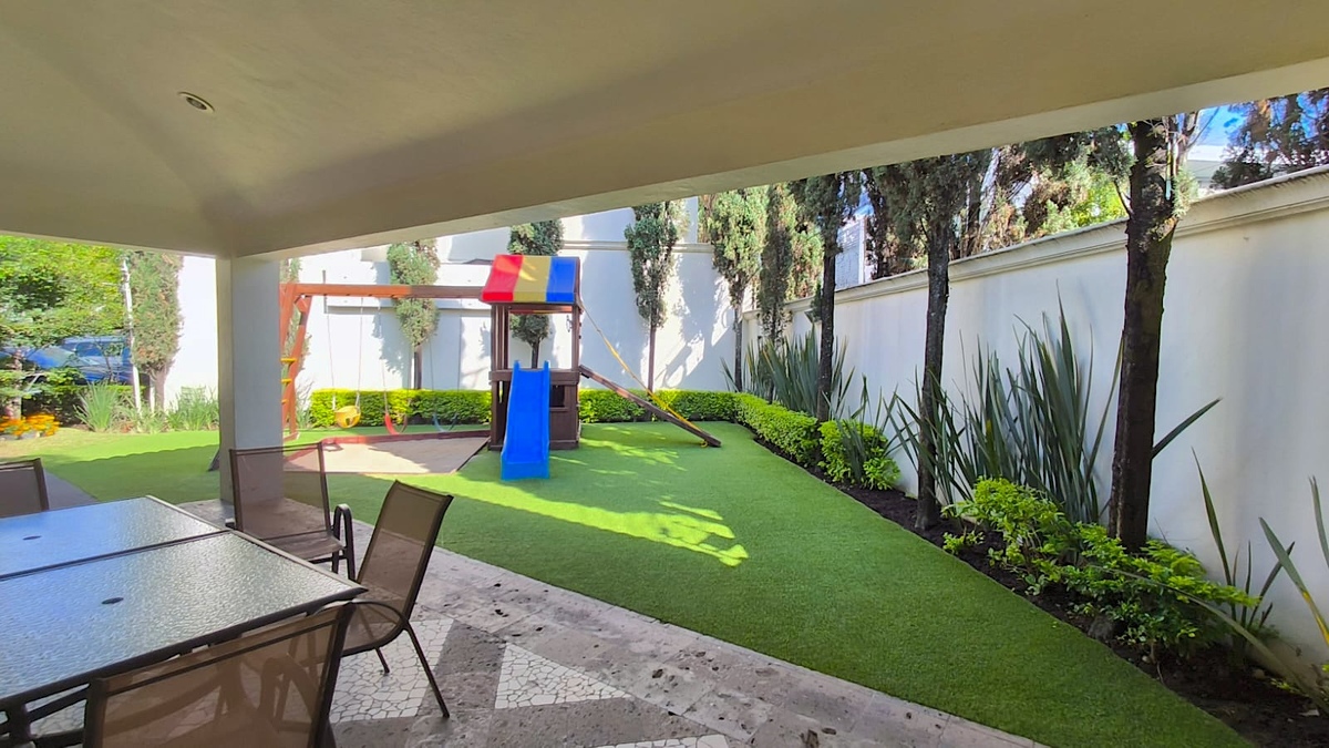 7 de 39: Area comun de juegos infantiles