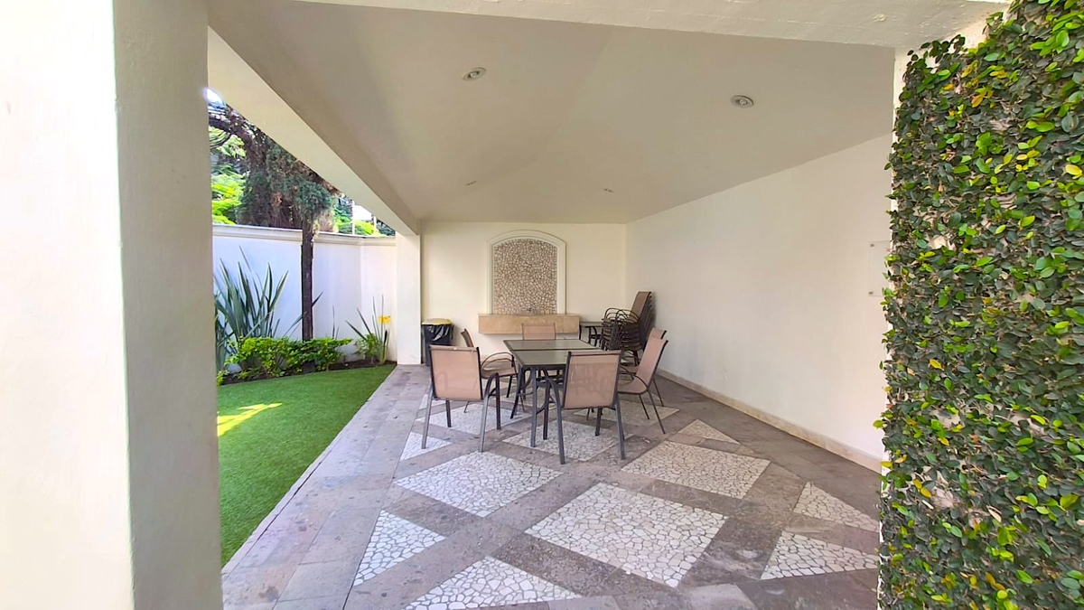 10 de 39: Area comun