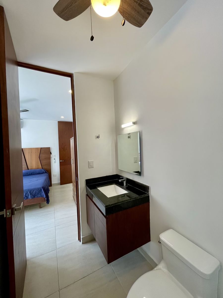 15 de 29: Baño completo en recámara 1