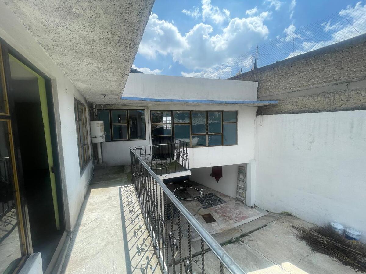 20 de 27: Balcón