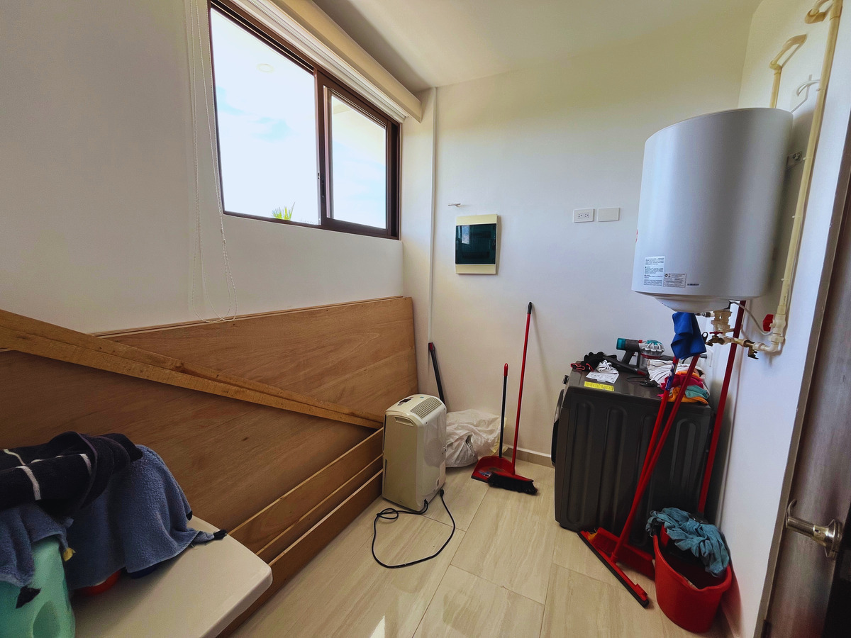 14 de 34: cuarto de servicio