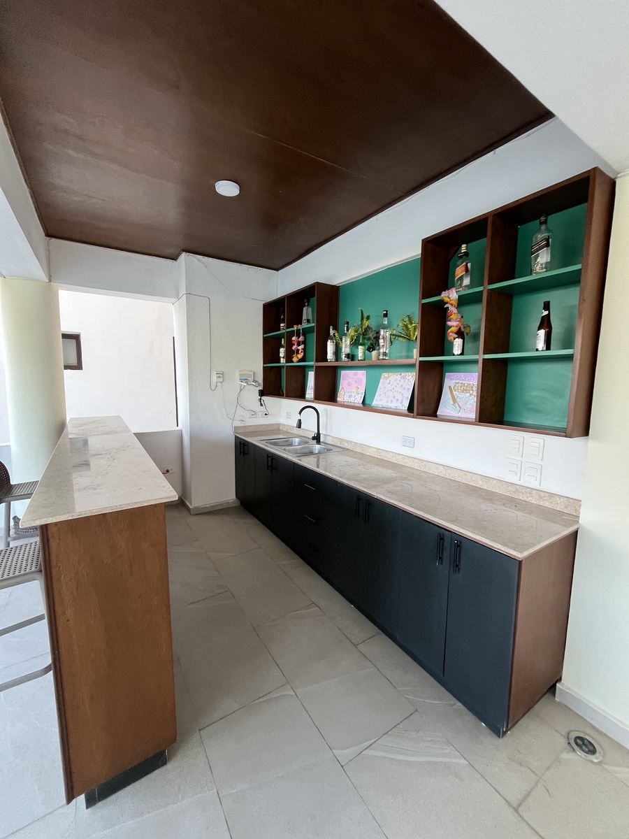 26 de 34: bar planta baja