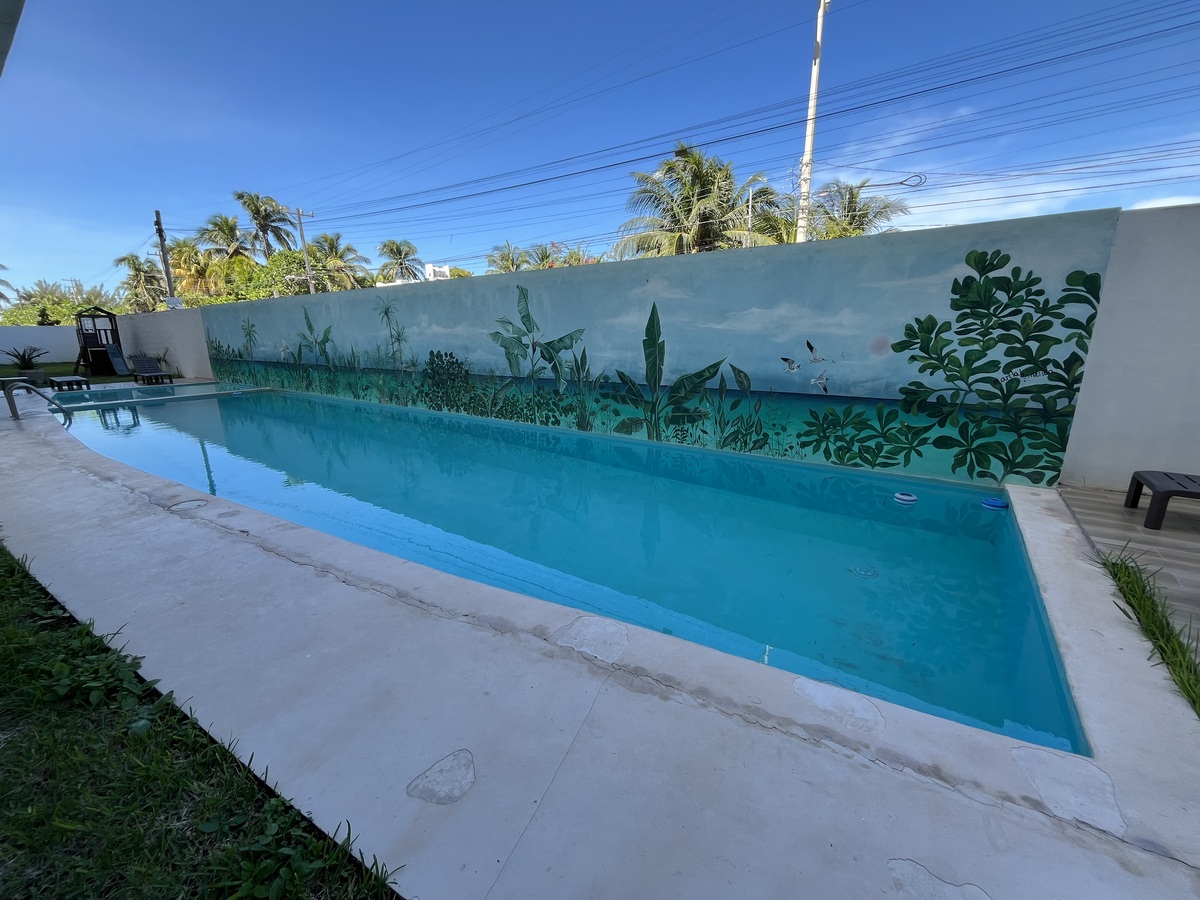 33 de 34: piscina planta baja