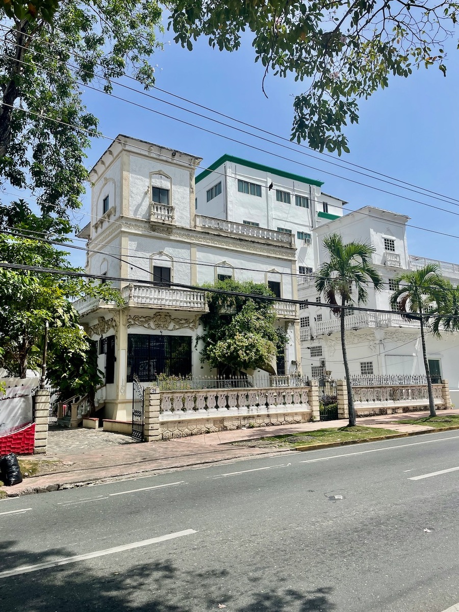 3 de 7: Venta Edificio/Solar Av. Bolivar 74, Gazcue