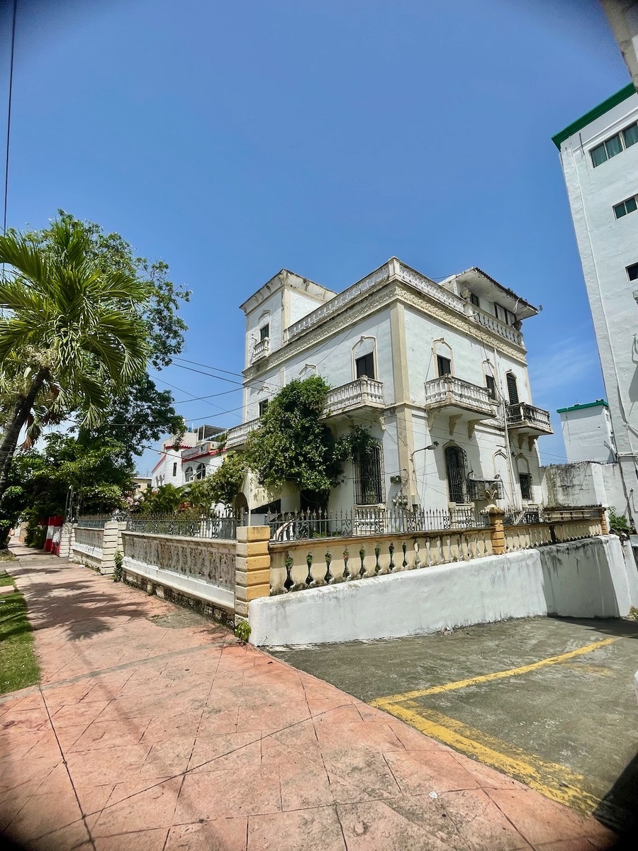 4 de 7: Venta Edificio Av. Bolivar 74 GazcueVenta Edificio/Solar Av.
