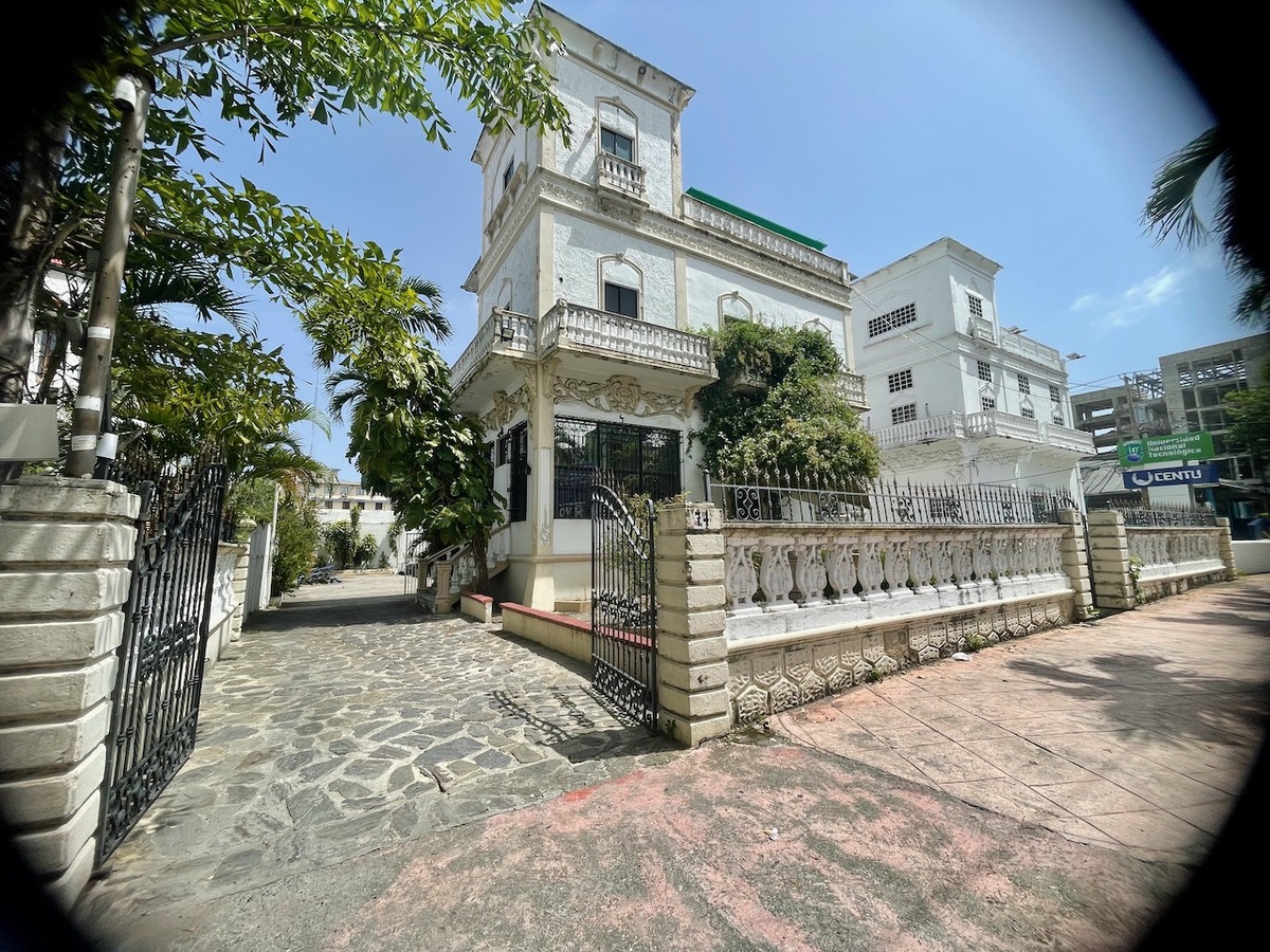 1 de 7: Venta Edificio/Solar Av. Bolivar 74, Gazcue