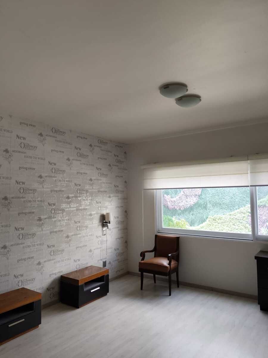 16 de 44: Recámara secundaria, con vista panorámica.