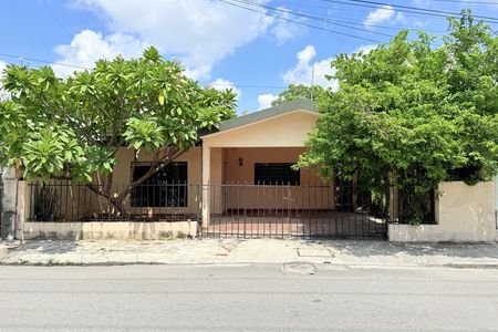 EB-UM0529