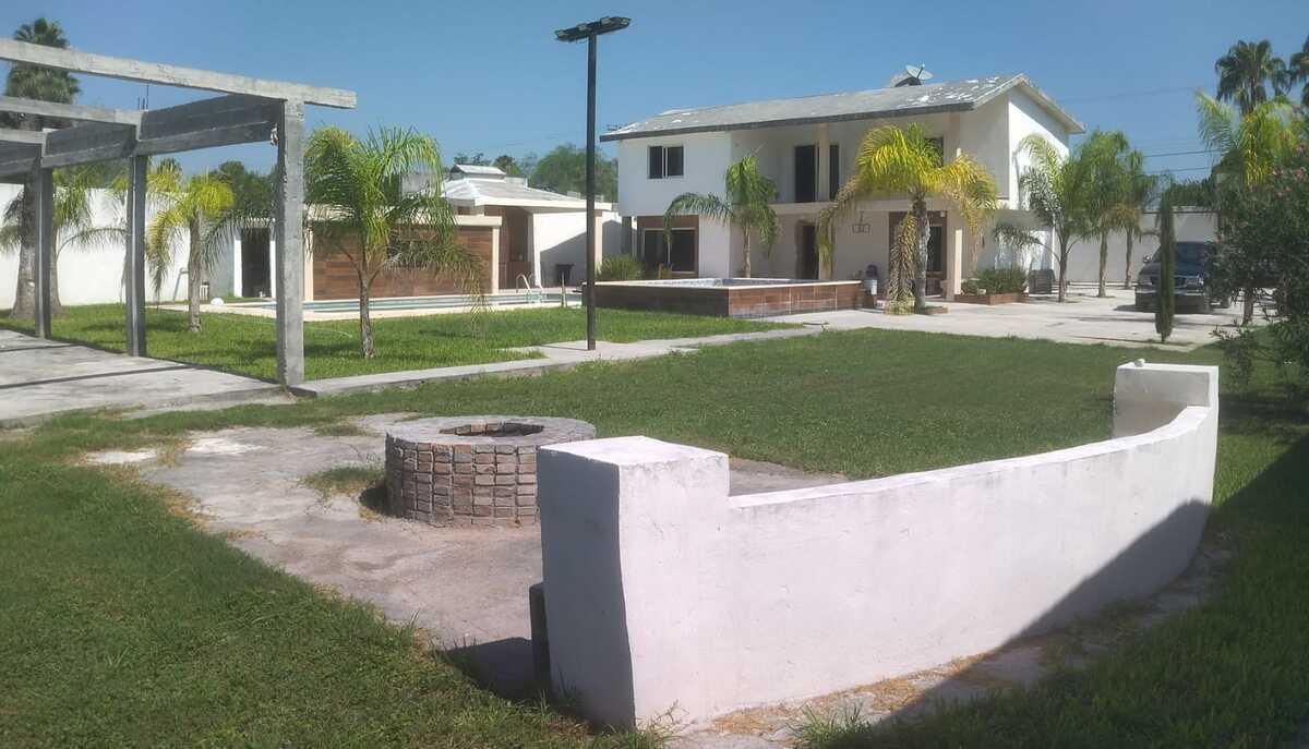 4 de 9