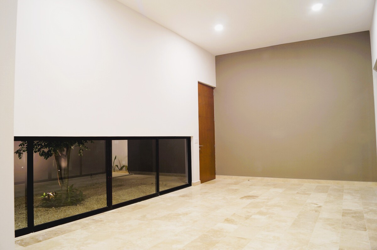 2 de 16: Sala y Comedor