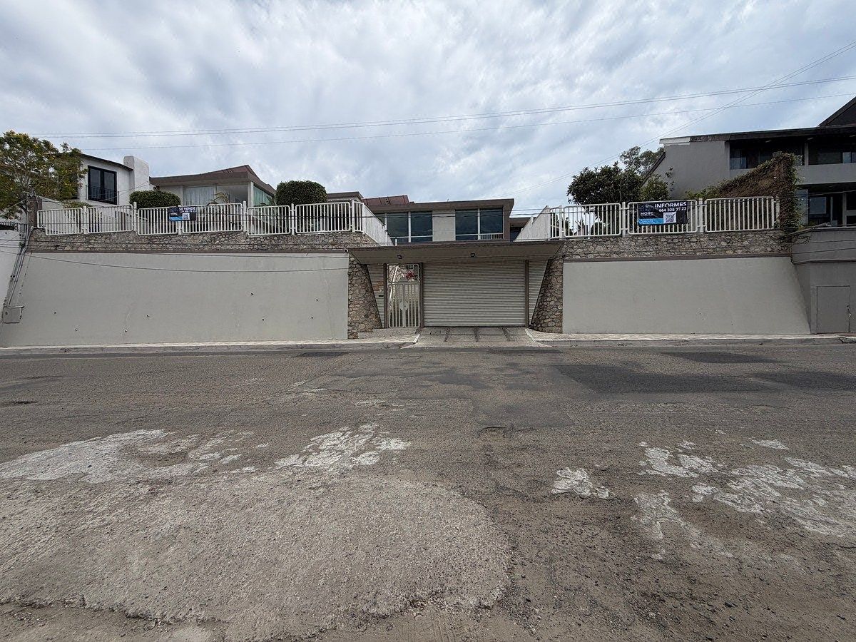 Amplia Casa en Venta en la Juarez, Tijuana, B.C.