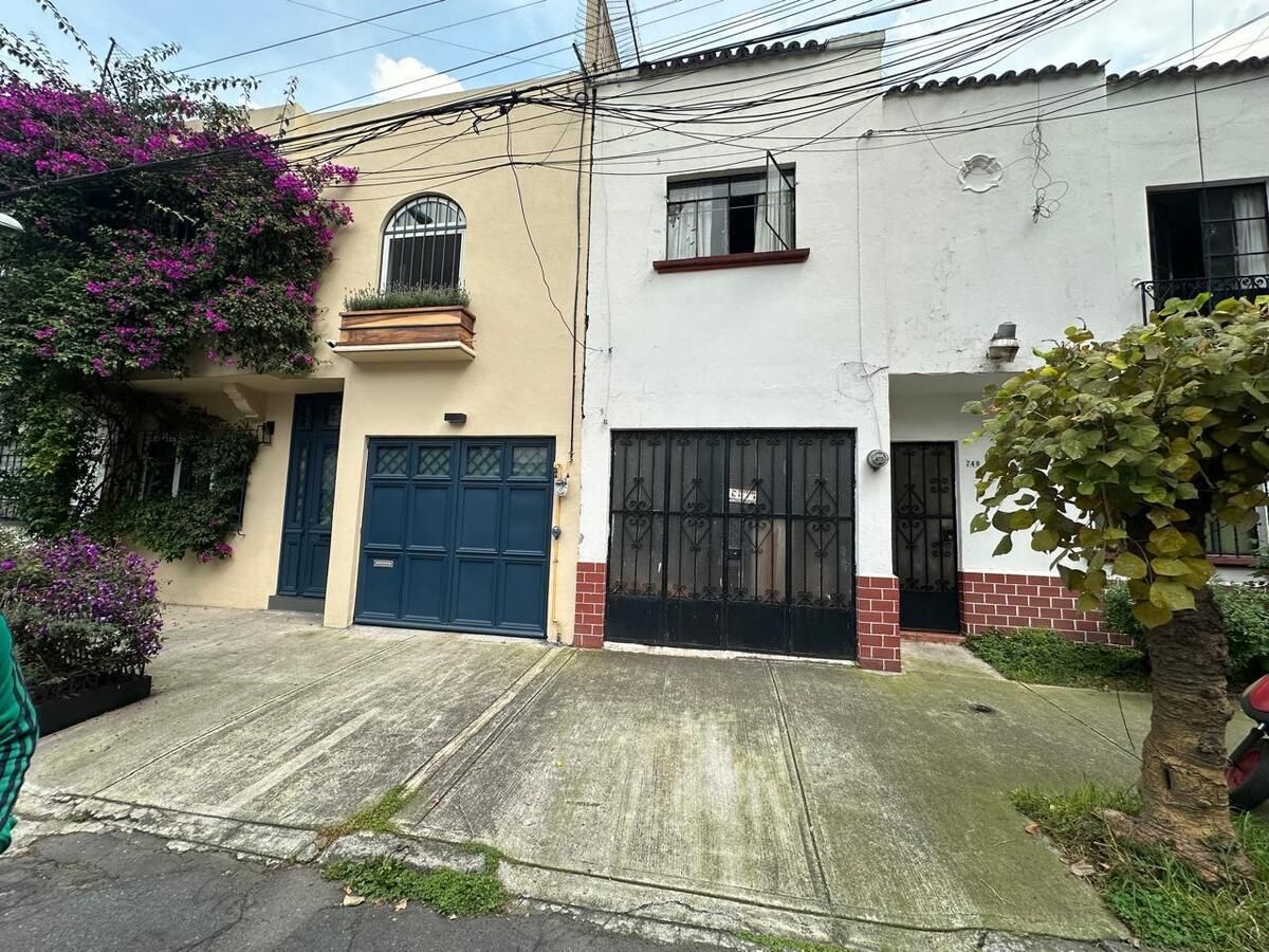 5 de 10: Casa en Venta en Del Valle Rayo Vende ®