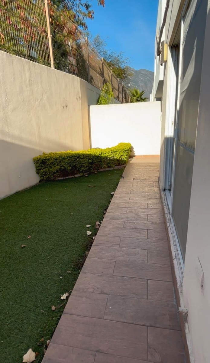 14 of 18: Patio