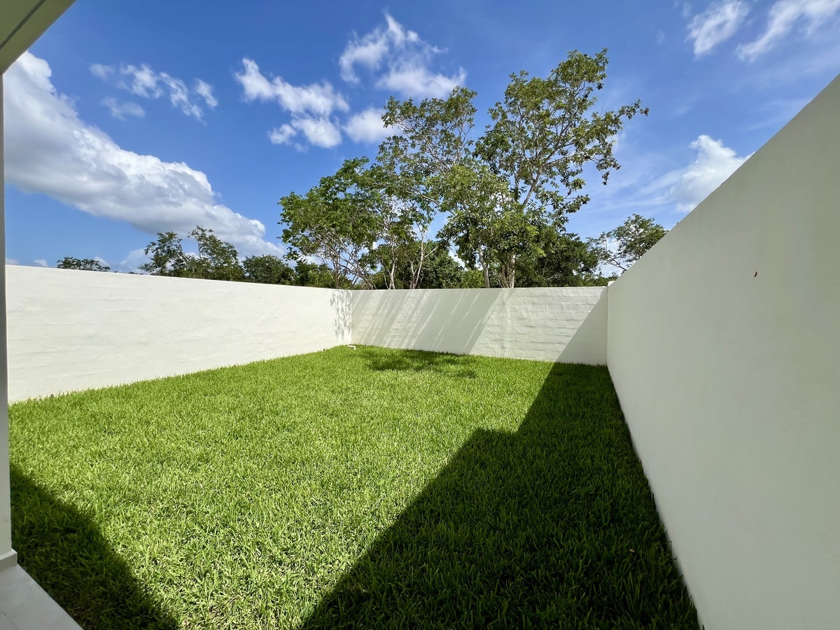 2 de 26: Patio