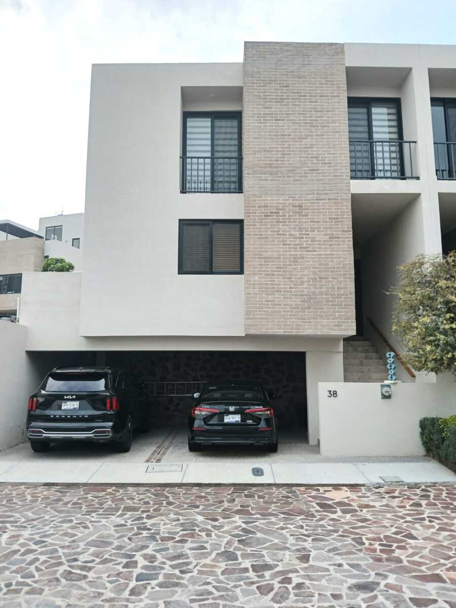 2 de 32