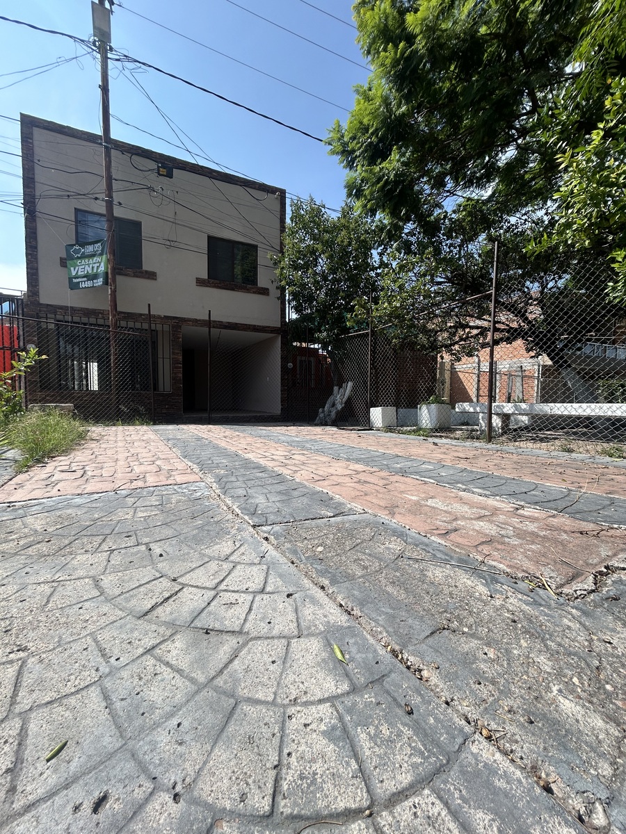 3 de 18