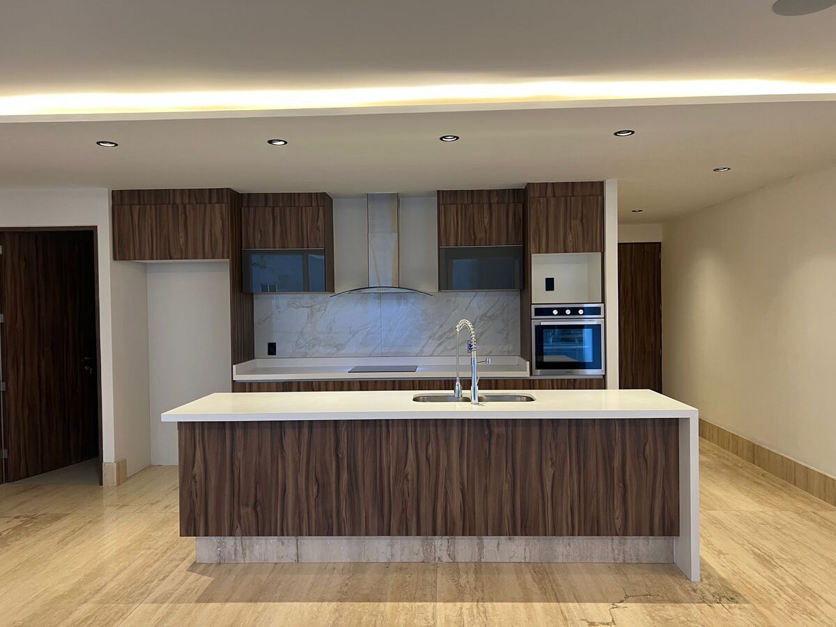 4 de 13: cocina equipada