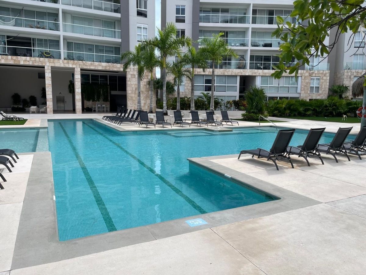 1 de 30: Area común alberca