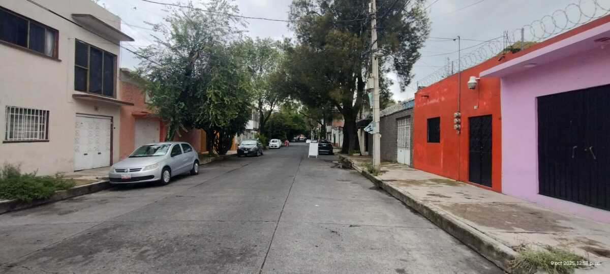 3 de 42