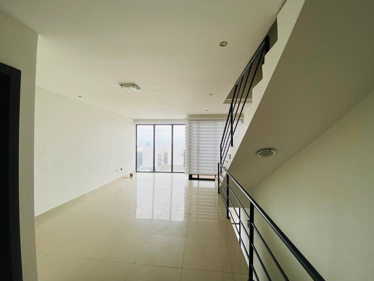 9 de 22: Espacio abierto