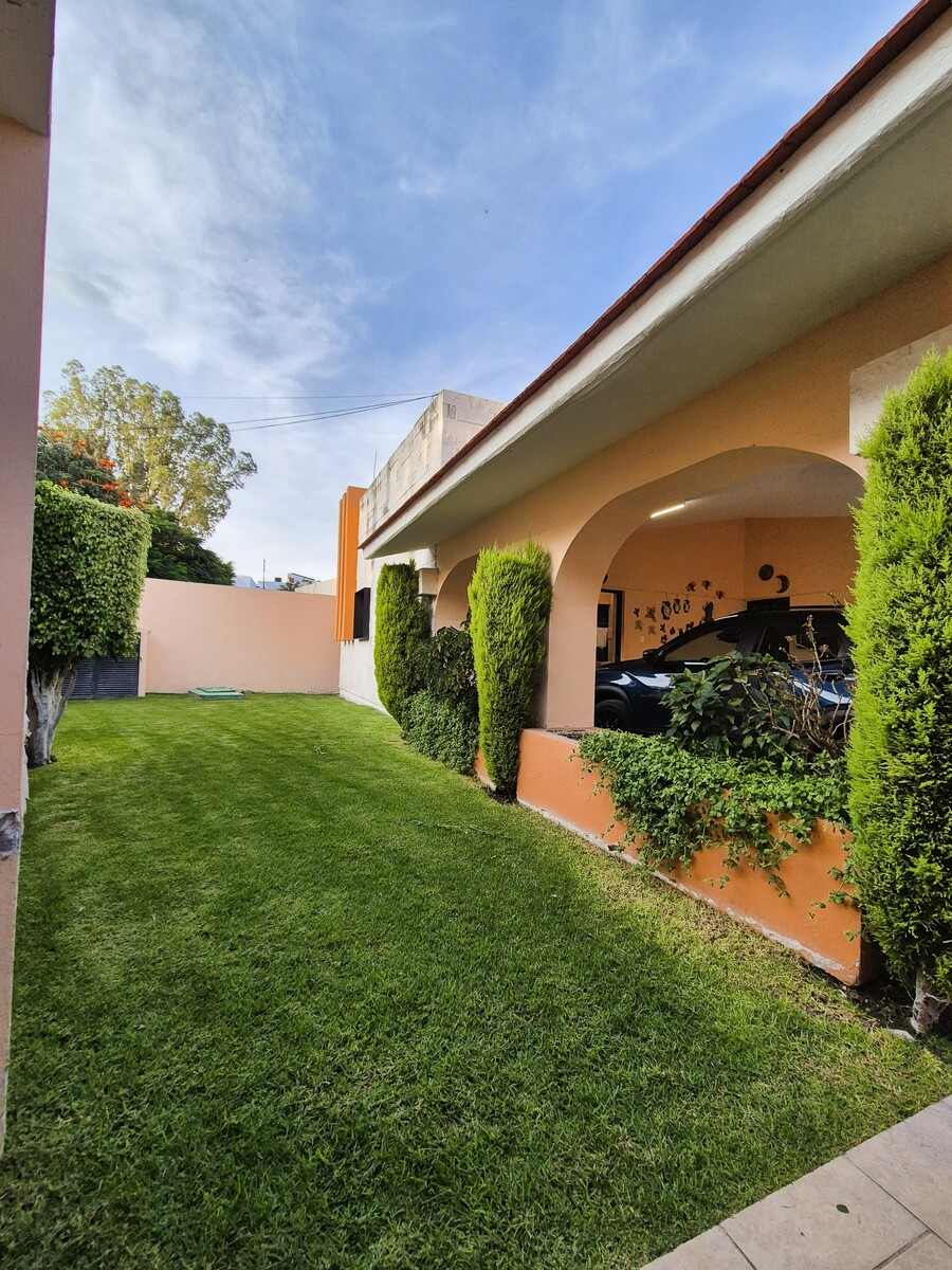 2 de 29: JARDÍN