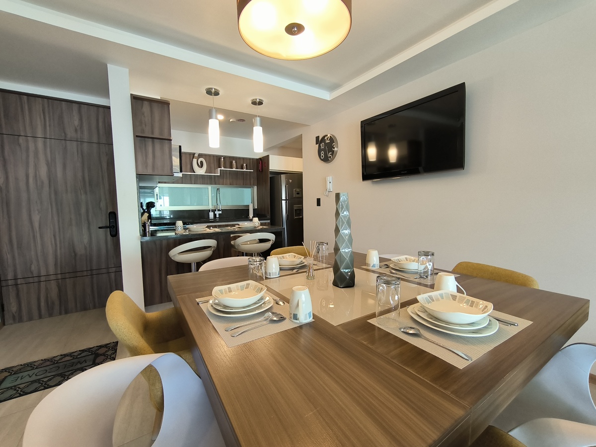 4 de 17: Comedor