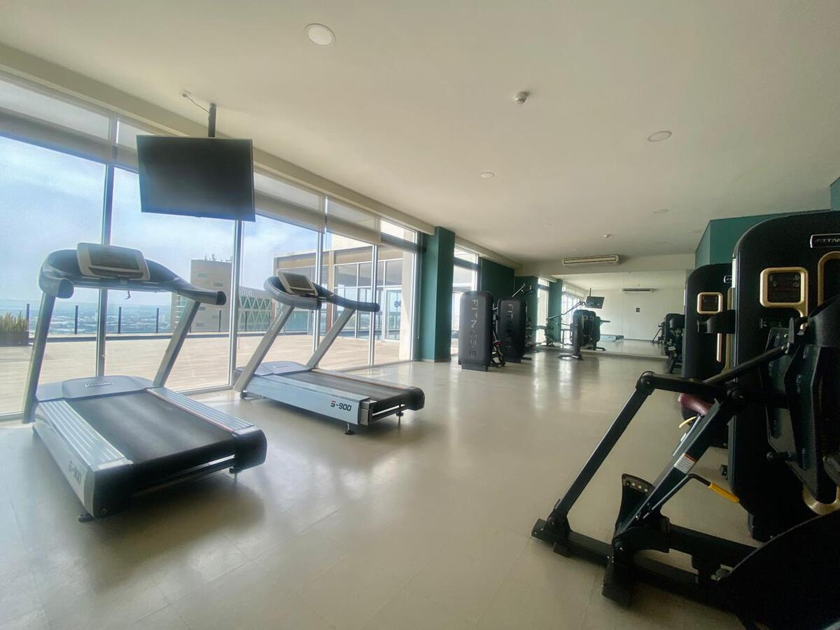 25 de 26: Gimnasio