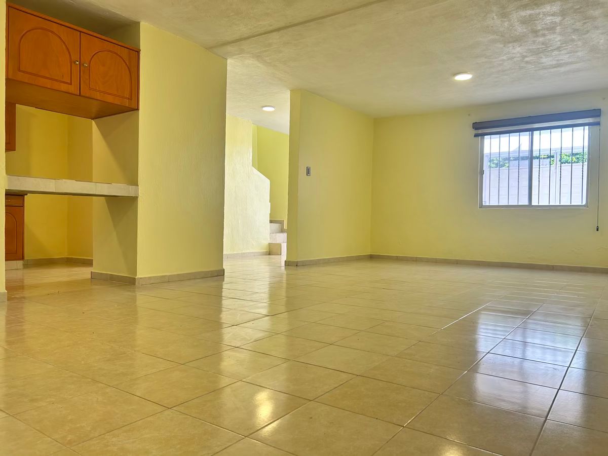 8 de 28: Sala comedor