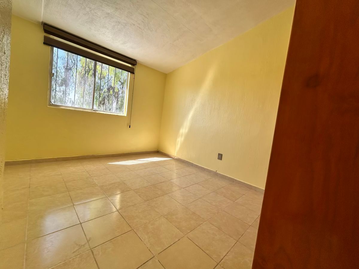 26 de 28: Habitación 3