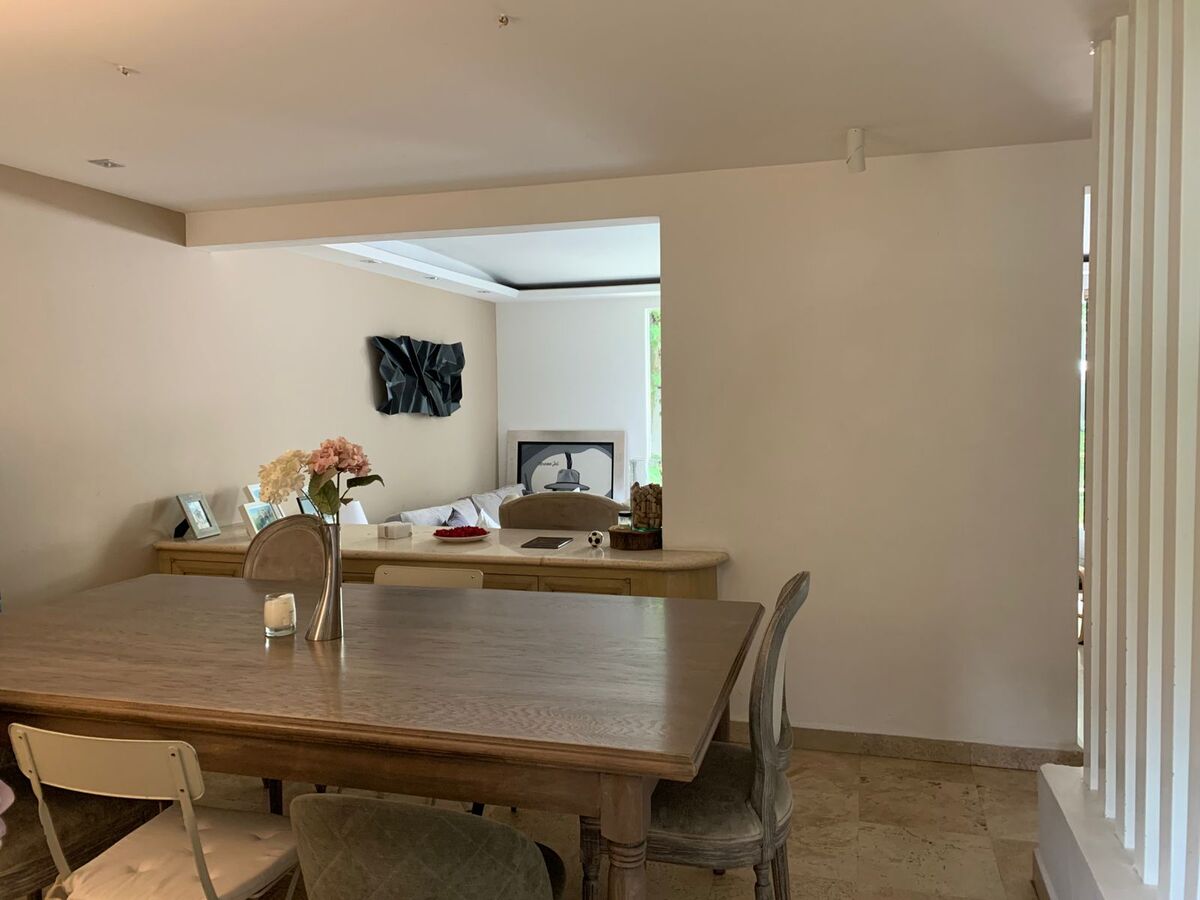 5 de 36: comedor y sala