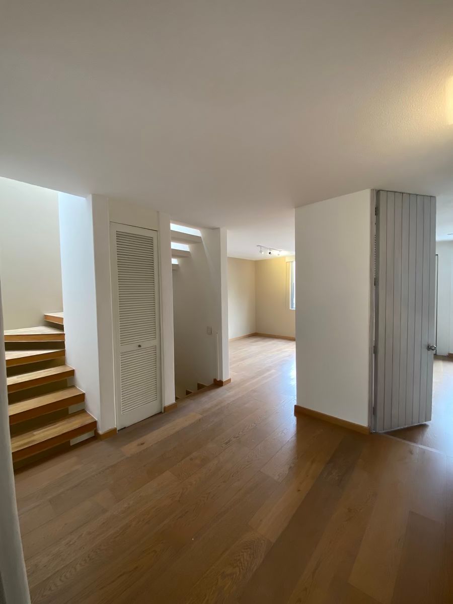 25 de 39: 2o piso, family