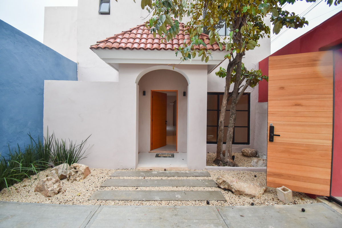 1 de 11: Fachada Principal