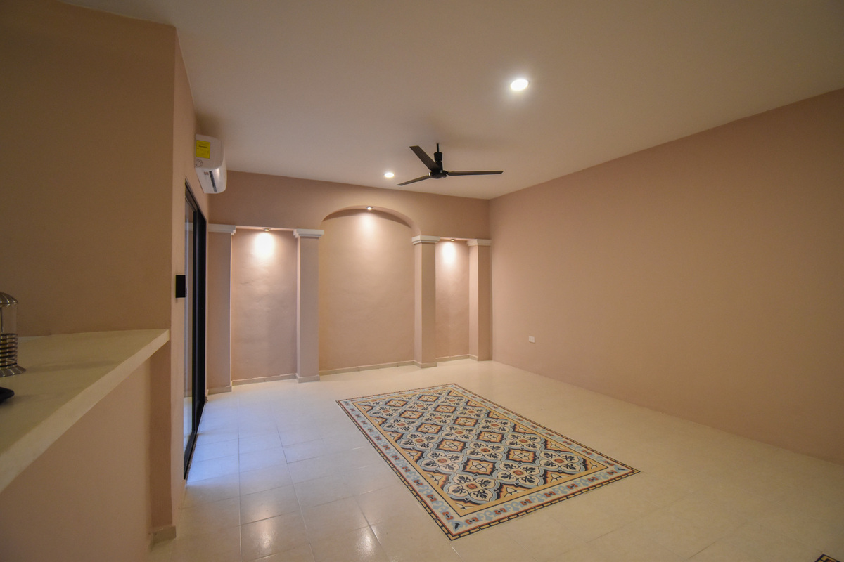 2 de 11: Sala y Comedor