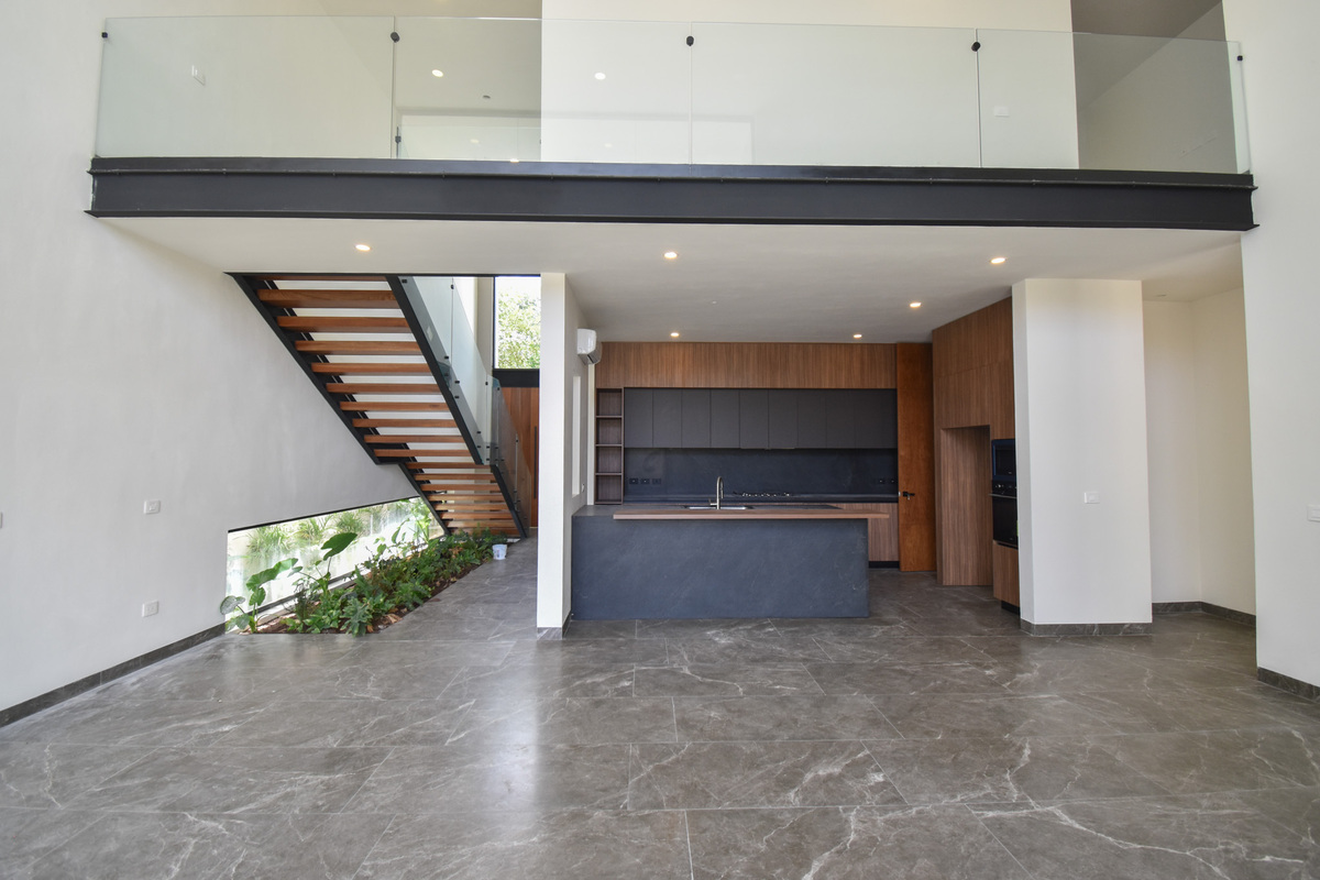 4 of 21: Sala, Comedor y Cocina