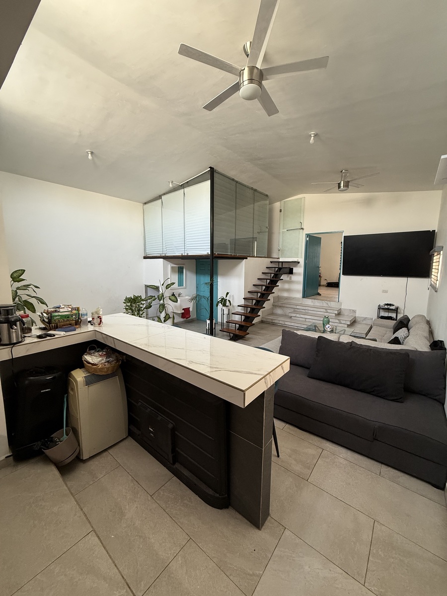 2 of 13: Loft cocina