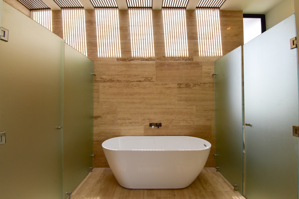 13 de 21: Baño Habitación Principal