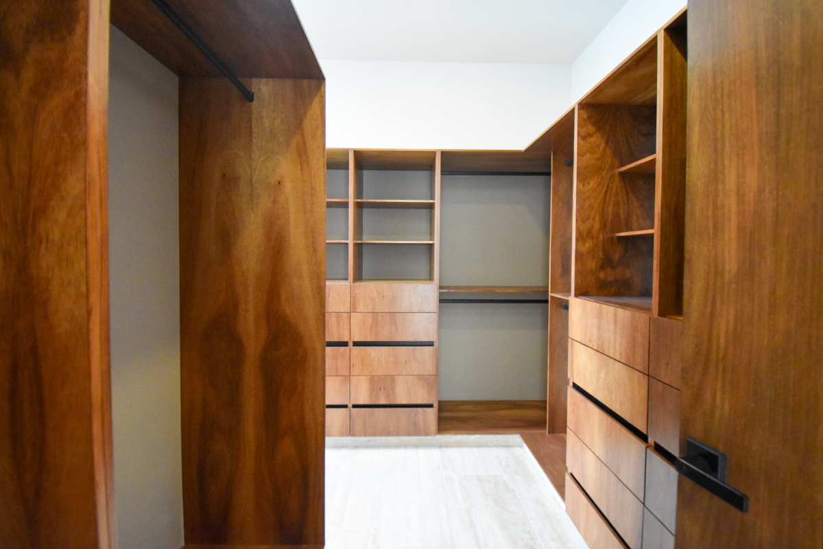 14 de 21: Closet Habitación Principal