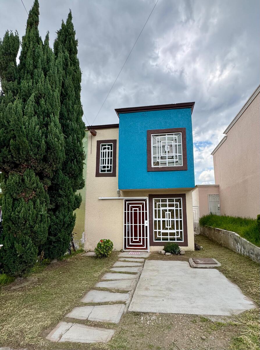 1 of 28: Casa en Venta Colinas de Plata