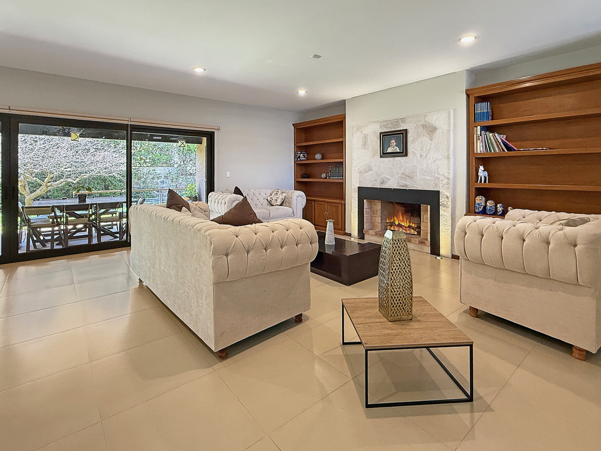 14 de 42: Sala/ Chimenea