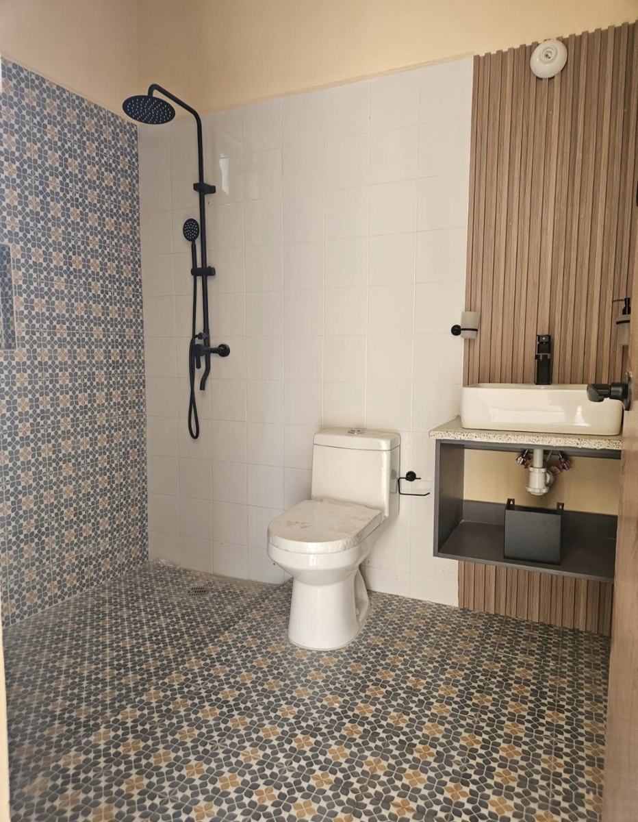 4 of 6: Baños modernos