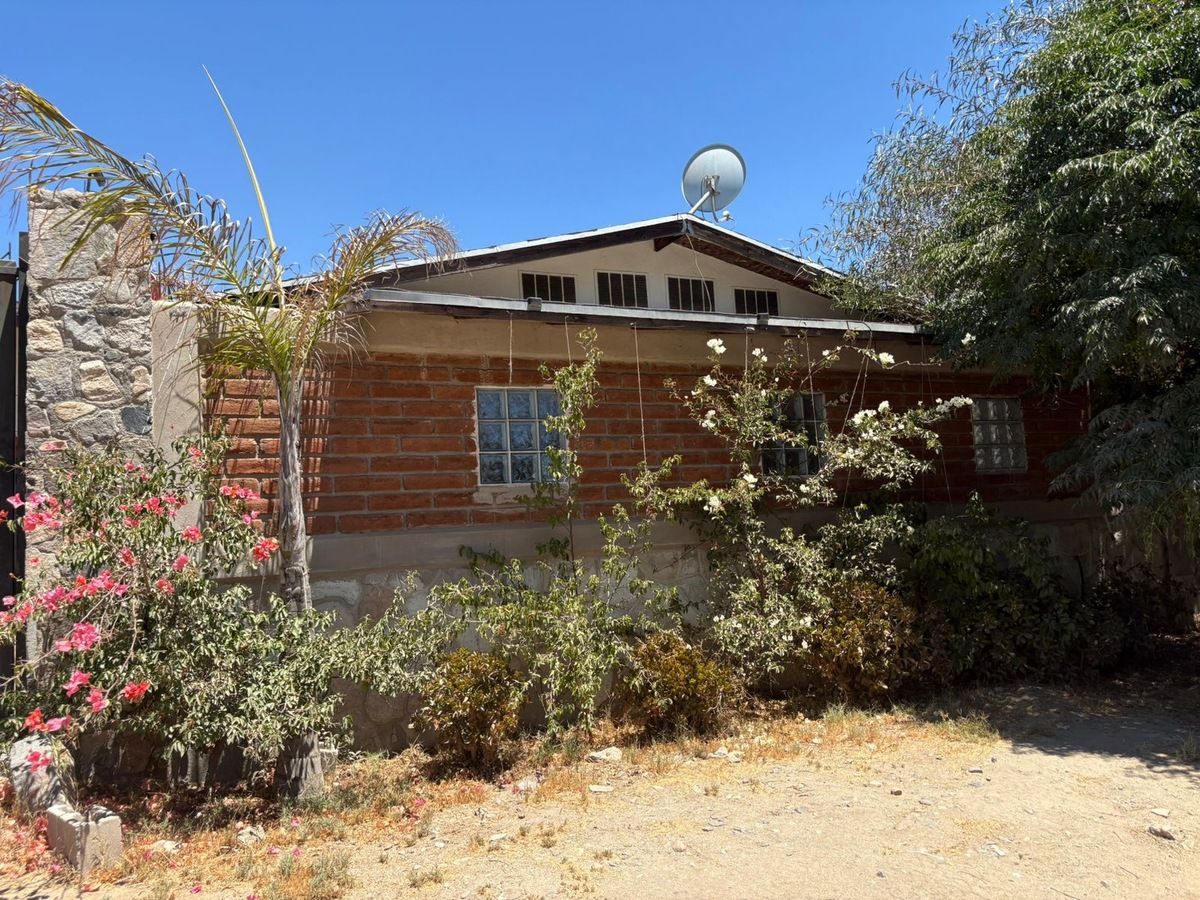 Casa en Valle de Guadalupe, Ensenada, foto 2 de 33