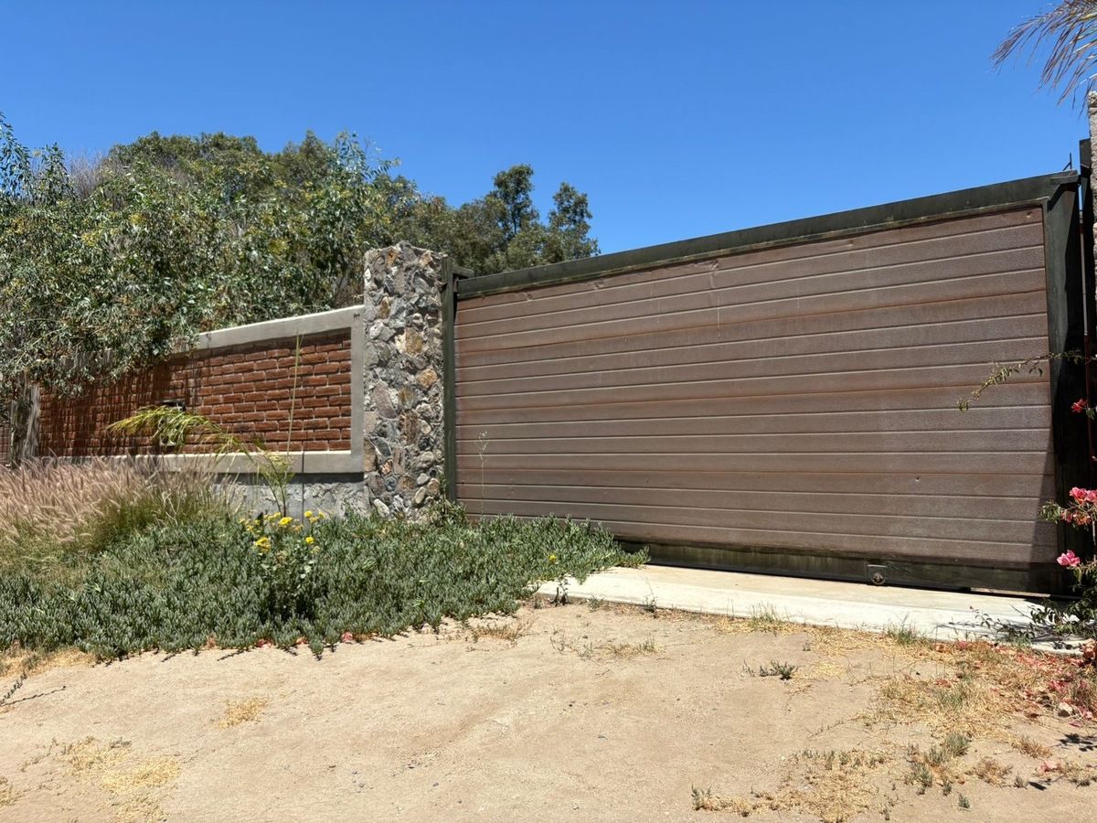 CASA CAMPESTRE VALLE DE GUADALUPE, foto 1 de 33
